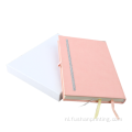 Aangepast roze dagboek met doos